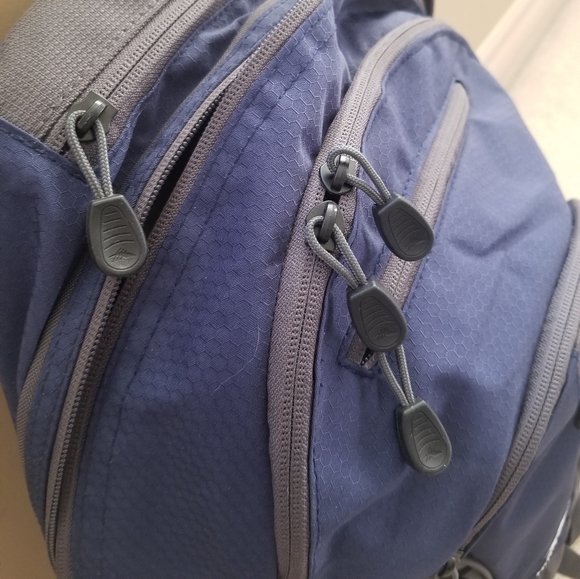 NWT HIKING HIGH SIERRA HEAVY DUTY HIKING BACKPACK - Picture 5 of 8